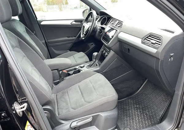 Volkswagen Tiguan cena 119500 przebieg: 58900, rok produkcji 2019 z Żarki małe 497